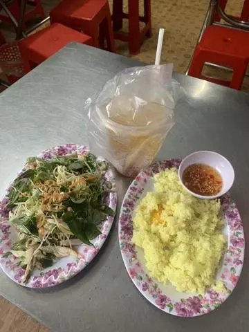 Hình ảnh Cơm gà xé