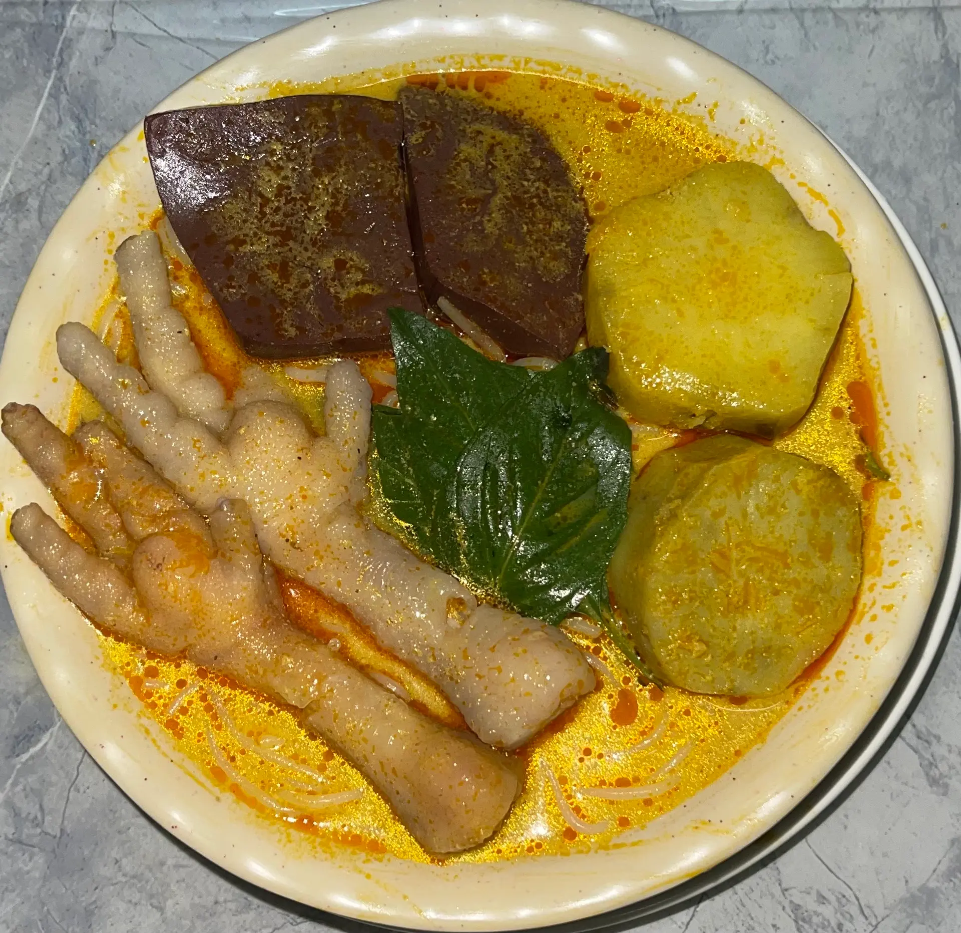 Hình ảnh CÀ RI CHÂN GÀ ( Không bún , bm)