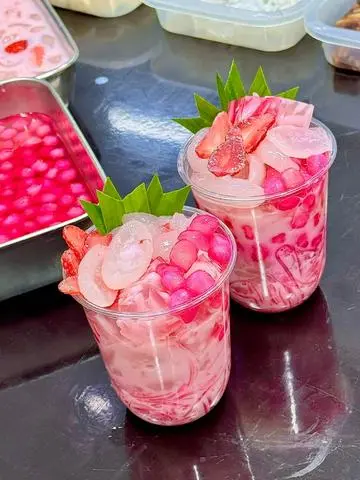 Hình ảnh Chè làm dâu xứ dừa