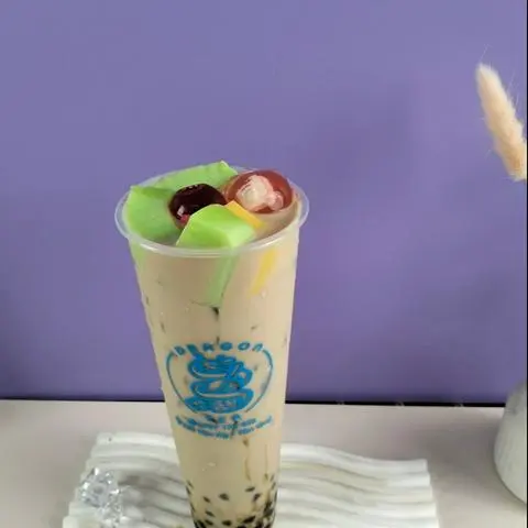 Hình ảnh Trà sữa olong full topping size 0.7 lít 
