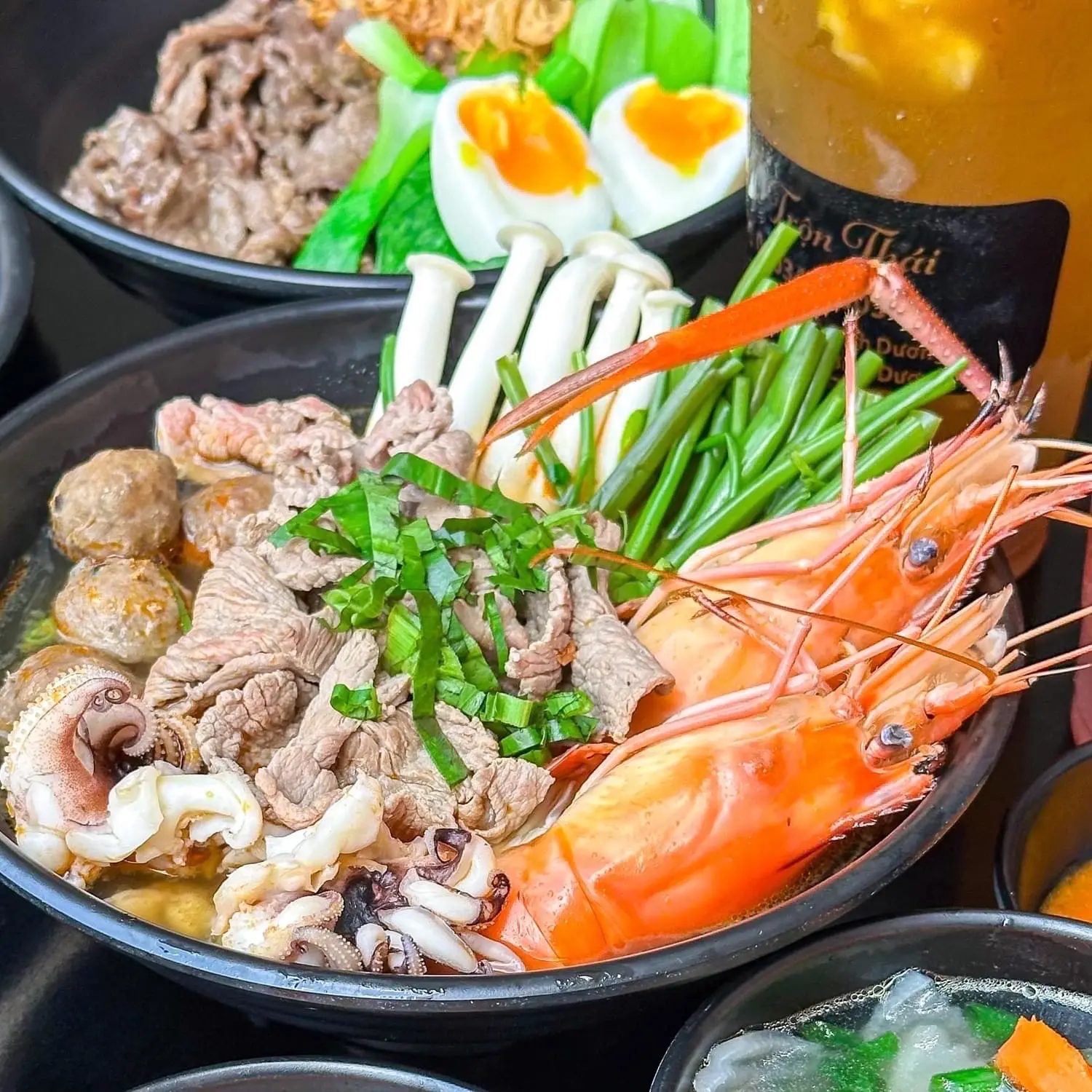 Hình ảnh MÌ TRỘN TRỨNG LÒNG ĐÀO + CHẢ CÁ NHA TRANG