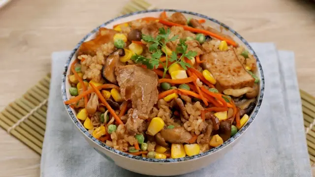 Hình ảnh Cơm xào thập cẩm 