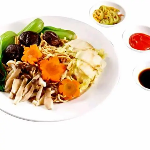 Hình ảnh Mì xào giòn chay