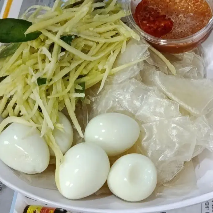 Hình ảnh Bánh tráng chấm