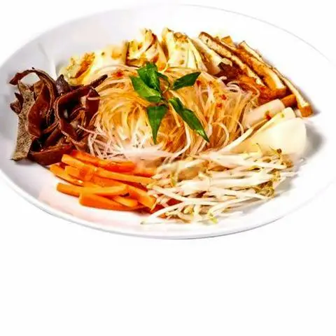 Hình ảnh Miến xào rau nấm cay chay