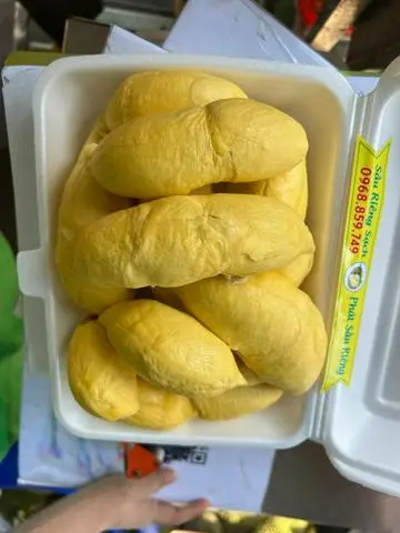 Hình ảnh Cơm sầu riêng cái mơn 1kg
