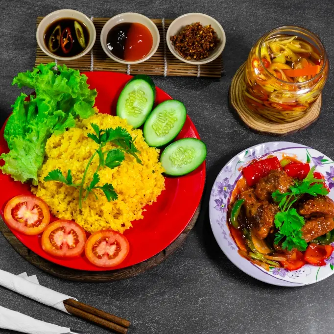 Hình ảnh Cơm sườn chua ngọt