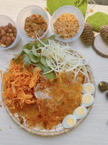 Hình ảnh Bánh Tráng Dẻo Sate Khô Gà ( Trộn Sẳn )