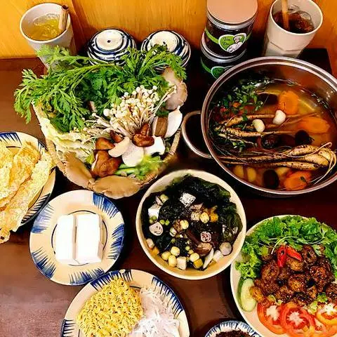 Hình ảnh Lẩu sâm tươi chay