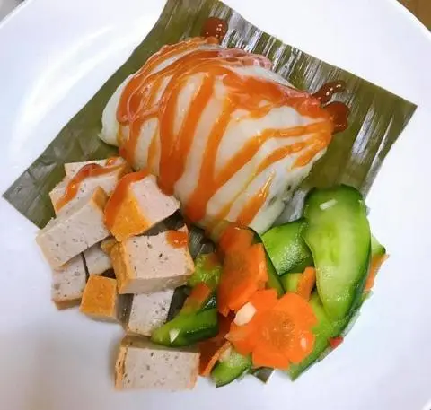 Hình ảnh Bánh Giò Nóng Full Topping  ( Đặc Biệt)