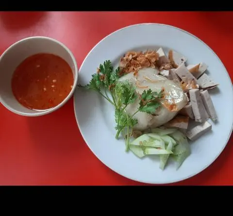 Hình ảnh Bánh giò chả + bánh tôm
