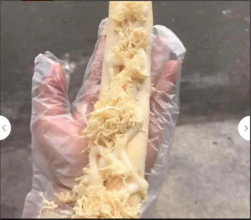 Hình ảnh Bánh mì que pate bơ chà bông