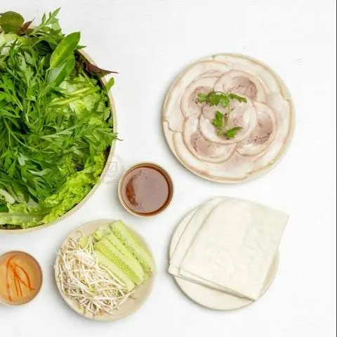 Hình ảnh Thịt bắp luộc (1 người)