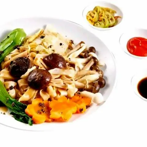 Hình ảnh Hủ tiếu xào Bắc Kinh chay