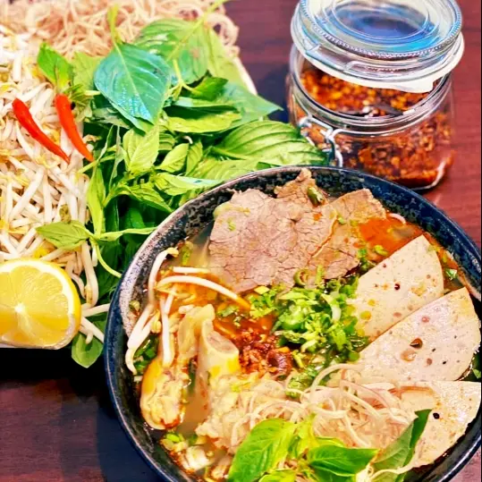 Hình ảnh Tái - bò viên