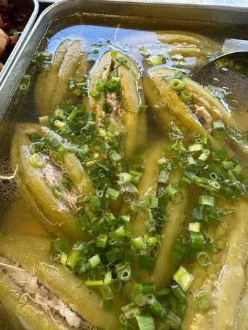 Hình ảnh Cơm canh khổ qua nhồi thịt