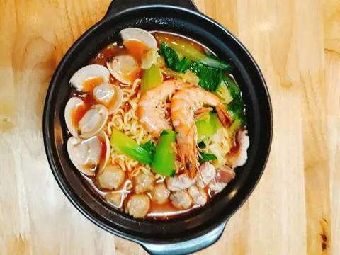 Hình ảnh Mì cay ramen hải sản 