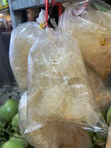Hình ảnh Bánh tráng tỏi không cay