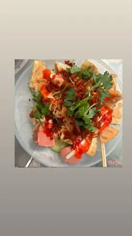 Hình ảnh BM trộn pate xúc xích + bò khô ruốc hành 