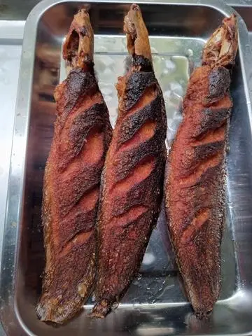 Hình ảnh cơm cá trê chiên mắm gừng