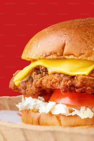 Hình ảnh Hamburger bò + gà
