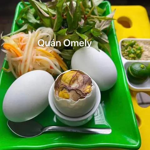 Hình ảnh 4 Hột vịt lộn luộc