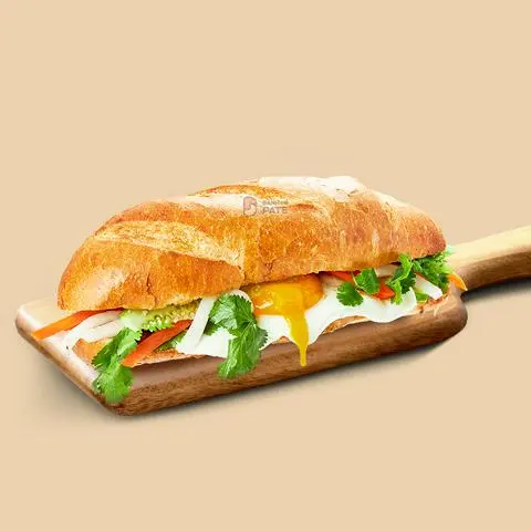 Hình ảnh Bánh Mì Pate Trứng Double