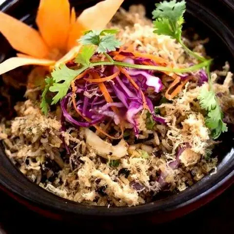 Hình ảnh Cơm chiên nấm chà bông chay
