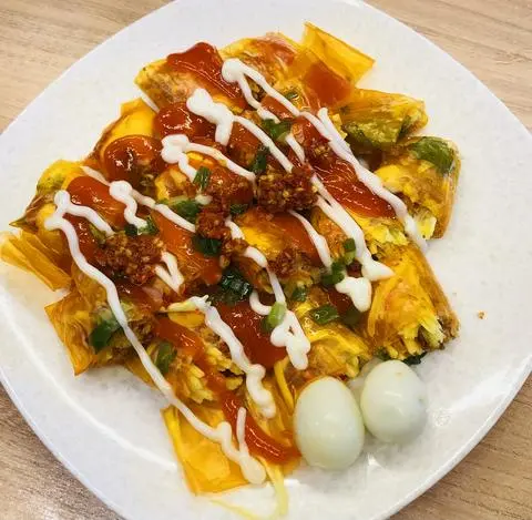 Hình ảnh Bánh tráng cuốn truyền thống