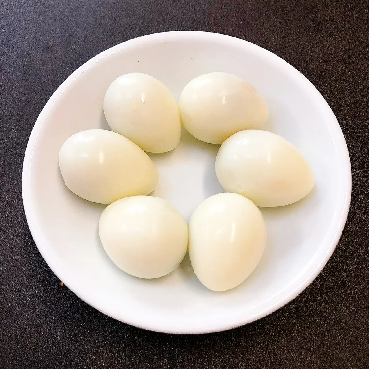 Hình ảnh Trứng cút thêm