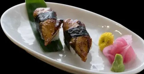 Hình ảnh Sushi lươn nhật