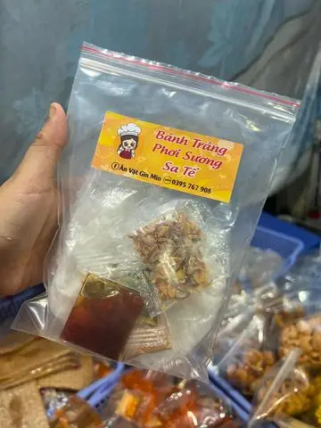 Hình ảnh Rìa muối nhuyễn hành phi sate