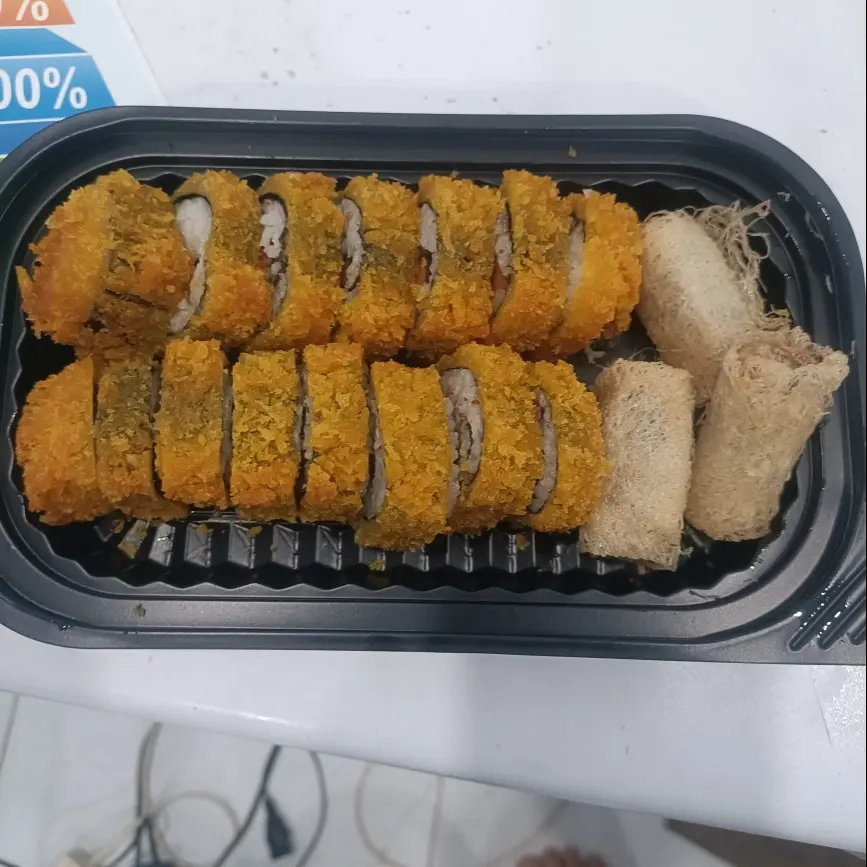 Hình ảnh Combo 2 cuộn gimbap - 3 chả giò thịt