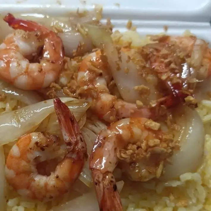 Hình ảnh cơm tôm sốt sate