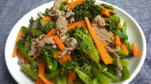 Hình ảnh Bo xào rau cải +cơm