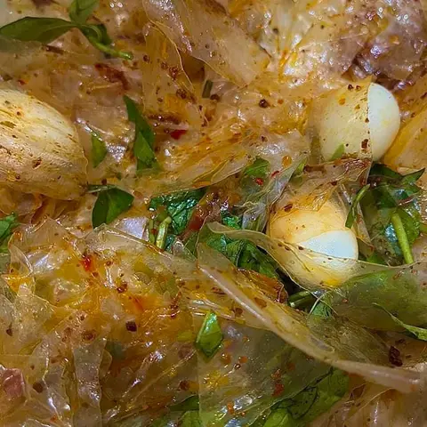 Hình ảnh Bánh tráng muối nhuyễn tóp mỡ