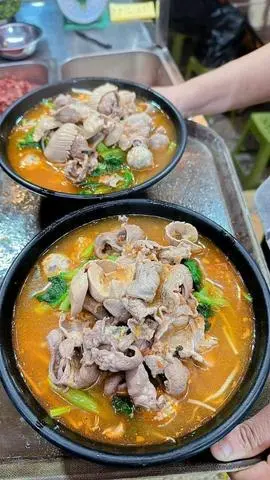 Hình ảnh mì tim cật gan trộn
