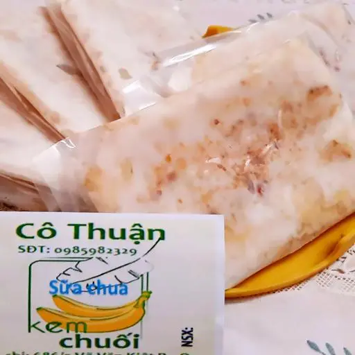 Hình ảnh Kem Chuối Cốt Dừa Đậu Phộng
