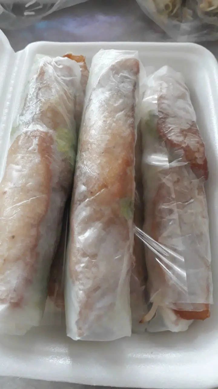 Hình ảnh Gỏi cuốn chay 2 cuốn