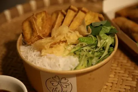 Hình ảnh Bún xì dầu chay