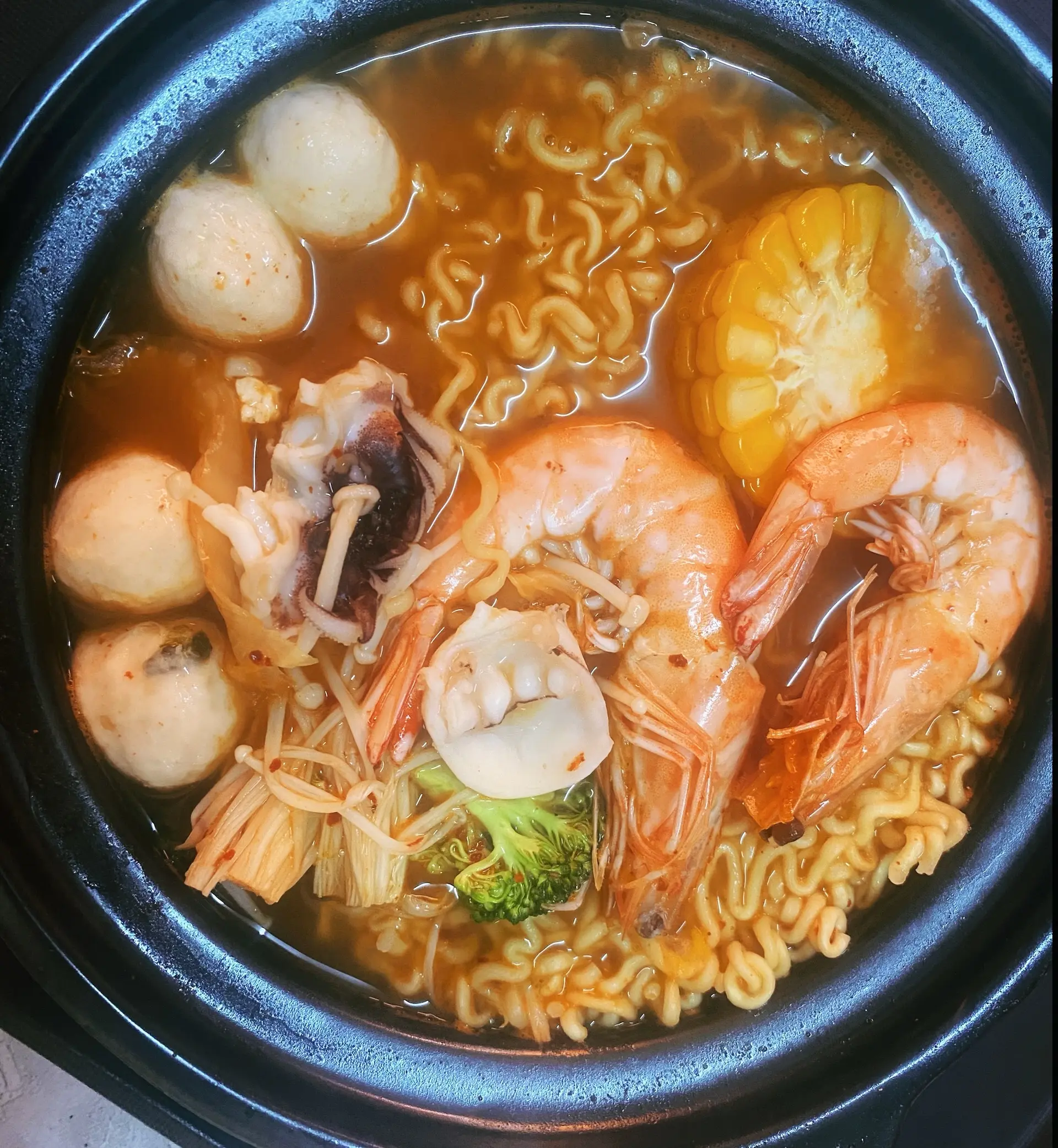 Hình ảnh Mì Kim Chi Hải Sản