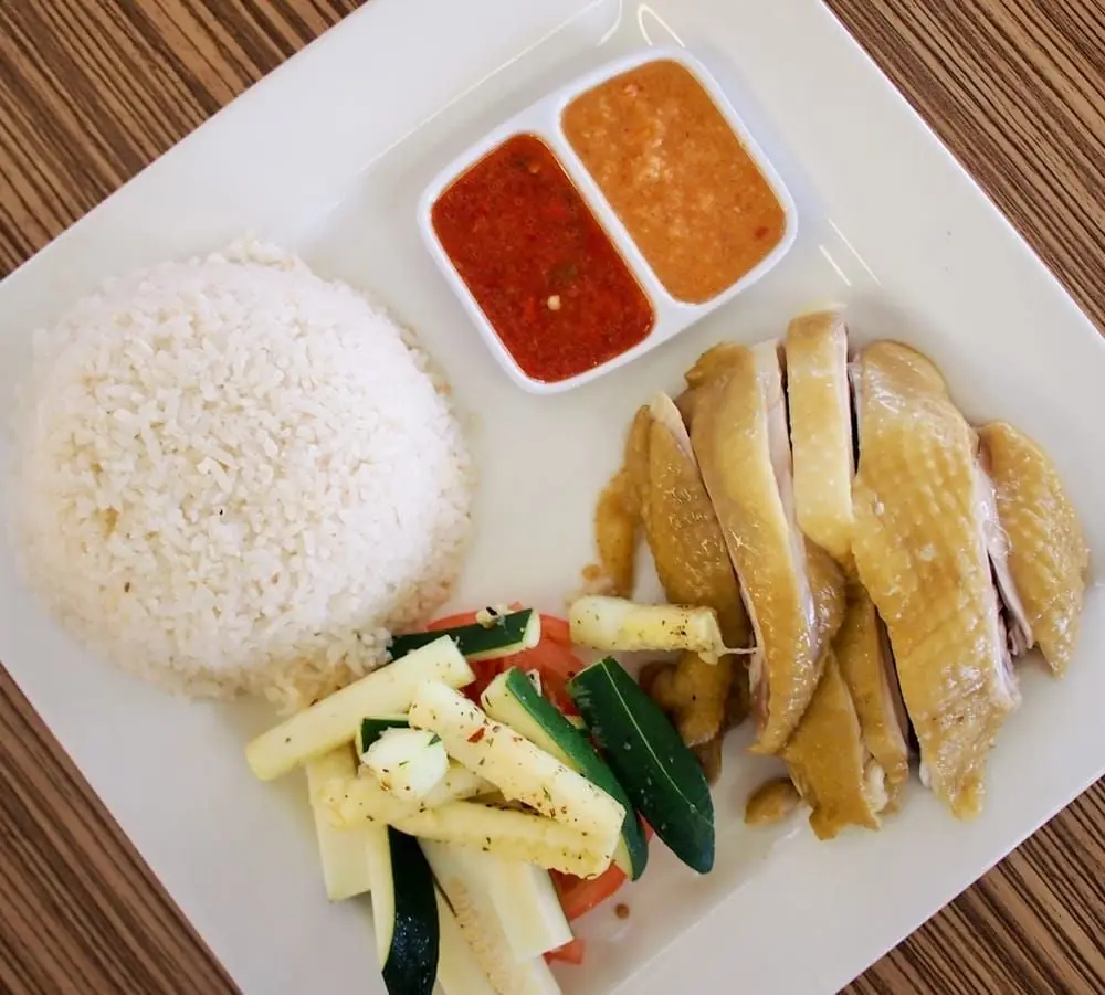 Hình ảnh Cơm Gà Chặt