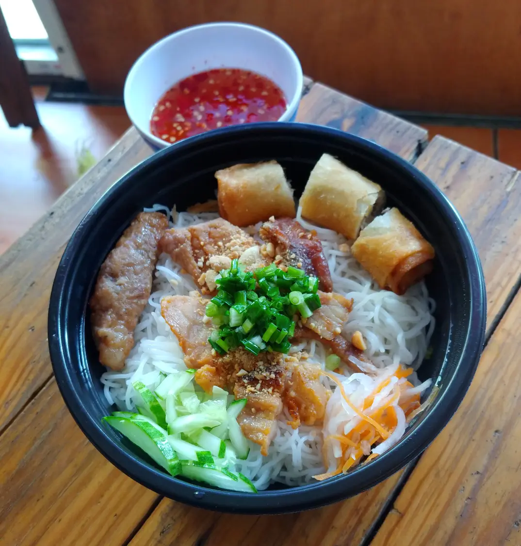 Hình ảnh Bún thịt nướng