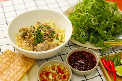 Hình ảnh Mì quảng bắp bò