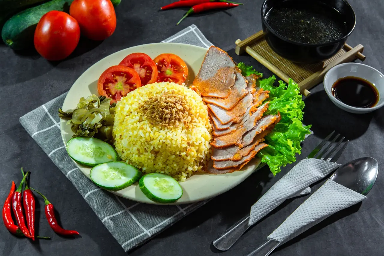 Hình ảnh Cơm Rang Thố Xá Xíu