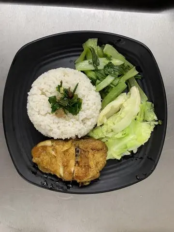 Hình ảnh Cơm Gà Nướng