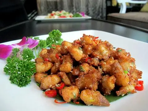Hình ảnh sụn gà xào satế