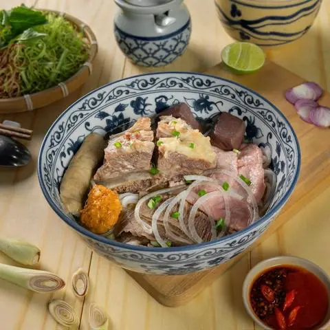 Hình ảnh Bún bò sườn - tái - gân - chả