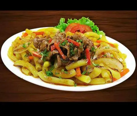 Hình ảnh Nui xào bò