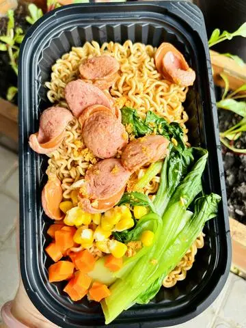Hình ảnh Mì Xào Xúc xích